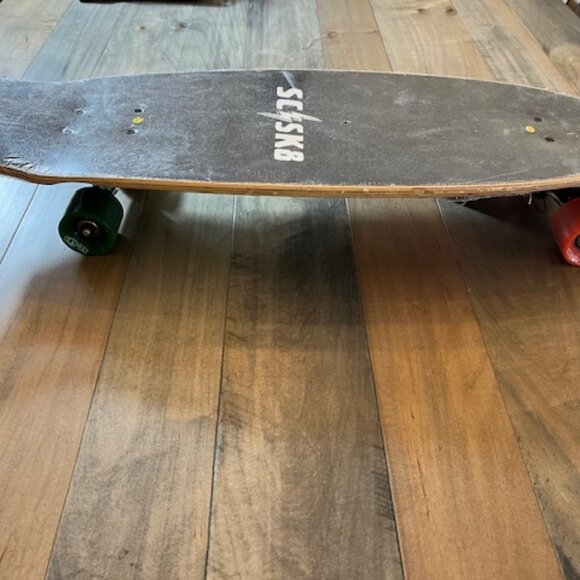NEW SCSK8 Multi-color Sandrise 30" x 9.5" x 3.25" Cruise Skateboard - Picture 4 of 4